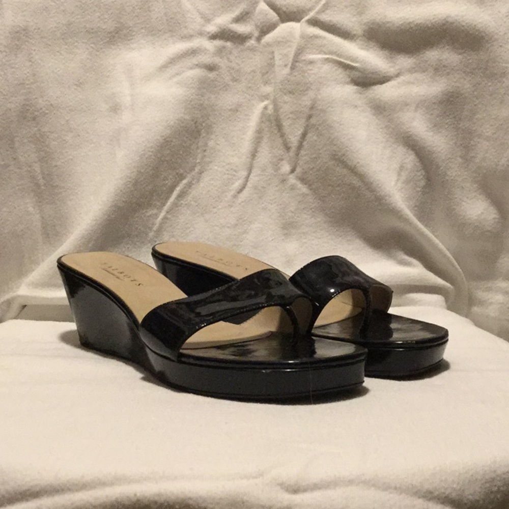 Talbots wedge patent sandals